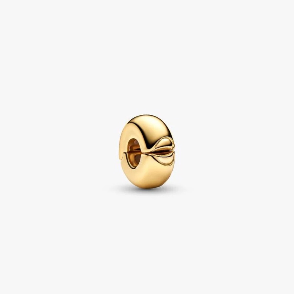 Pandora - Gold Plated Round Clip Charm